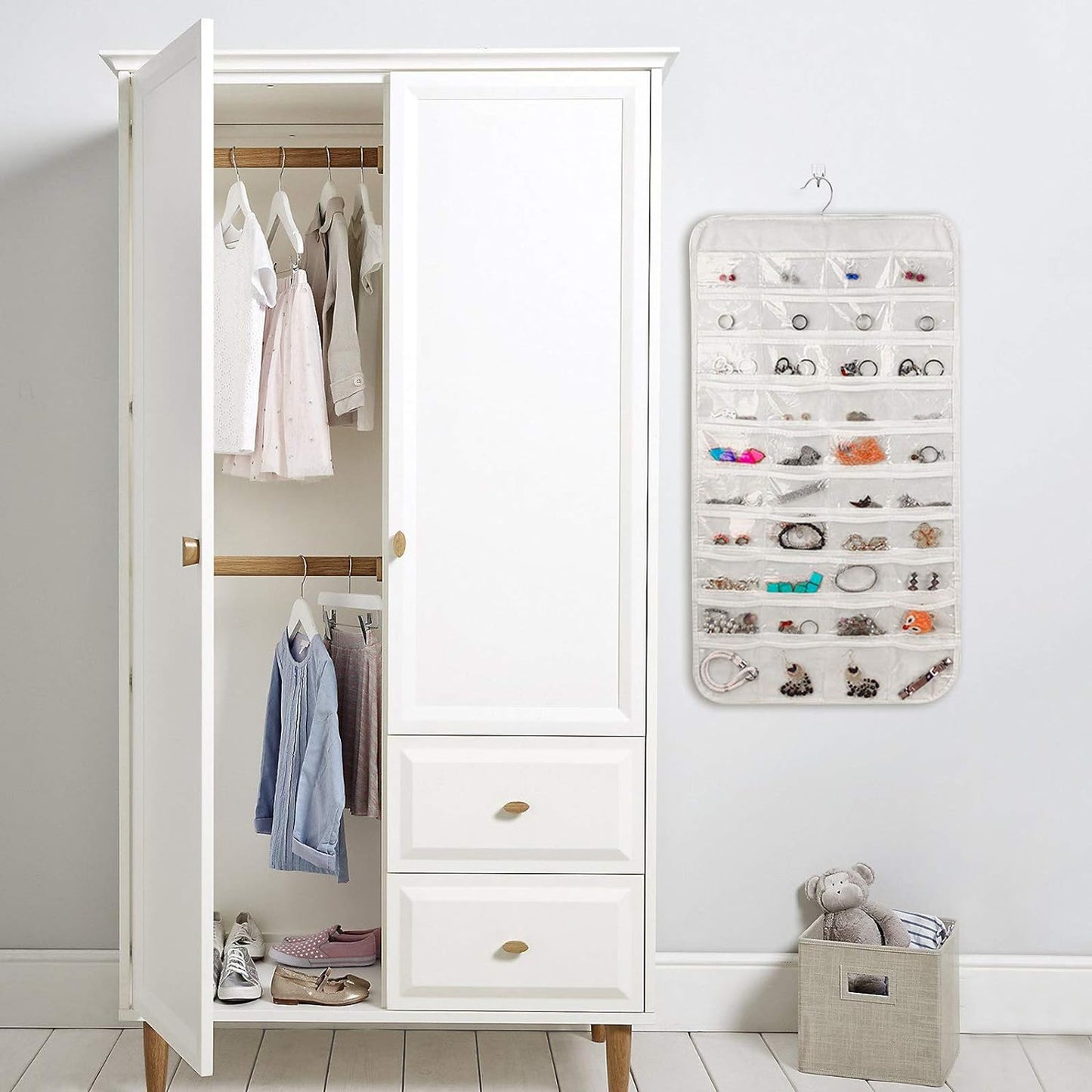 JEWELLERY ORGANIZER