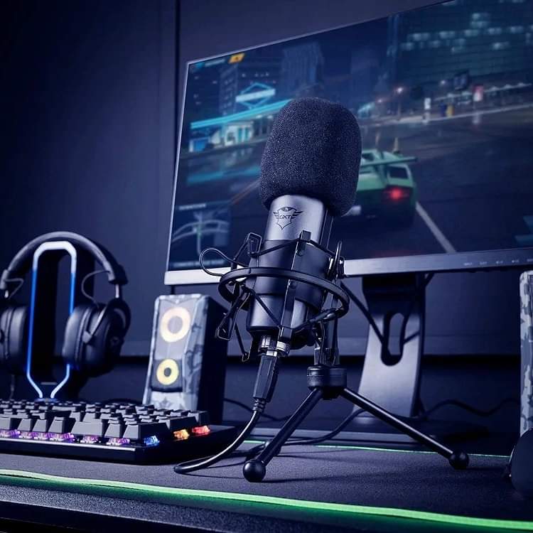 TRUST LANCE STREAMING MICROPHONE